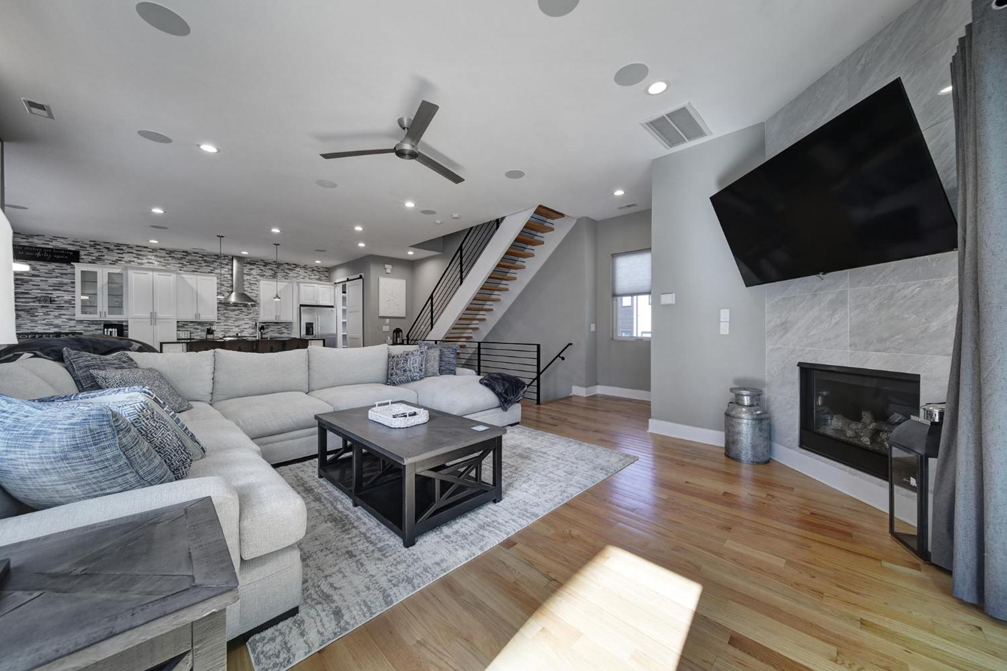 906 Westbrook B City Views Rooftop Hot Tub And Short Walk To Stadium Charlotte Kültér fotó